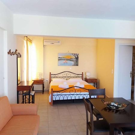 Afroksilia Apartment Katouna Exterior photo