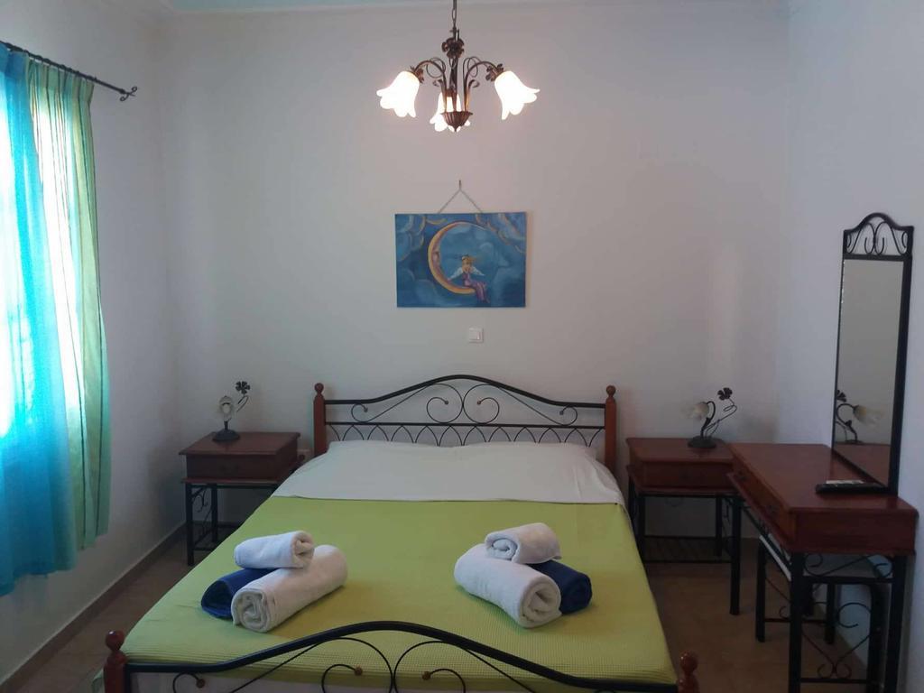 Afroksilia Apartment Katouna Exterior photo